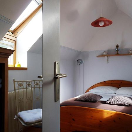 Bed and Breakfast Le Petit Grenier Bayeux Exterior foto